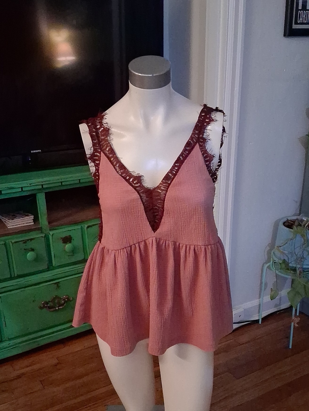 Urban Outfitters Mauve Lace-Trim Babydoll Cami